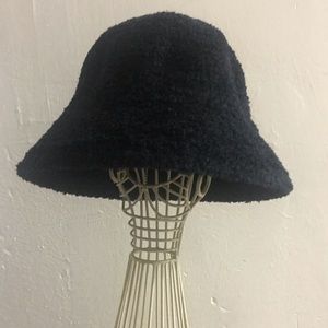 Black Bucket Hat